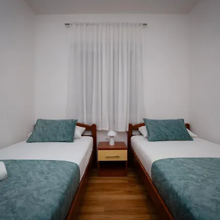 Hema Apartman